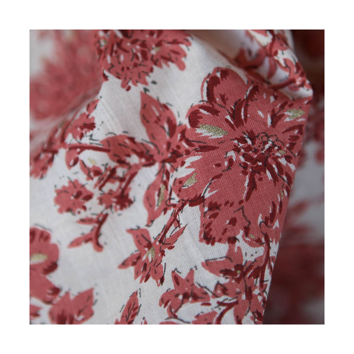 Anjali - Tissu indien coton hand block traditionnel touches de doré Anjali - Tissu indien coton hand block traditionnel touches de doré