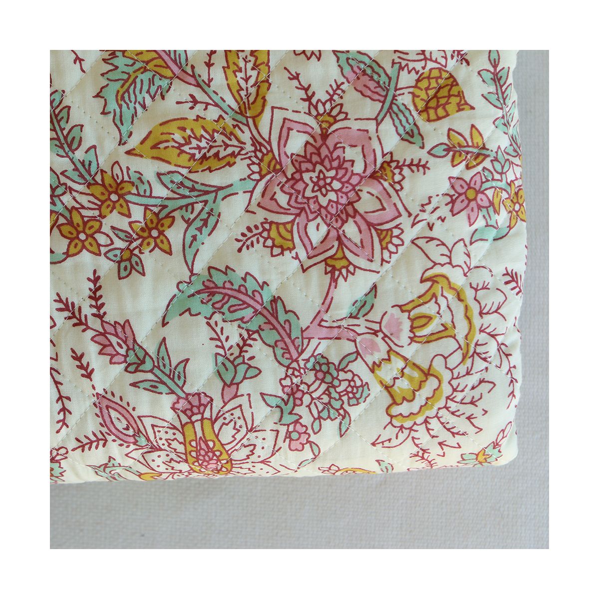 Naveen - Tissu indien matelassé double face coton hand block largeur 100cm