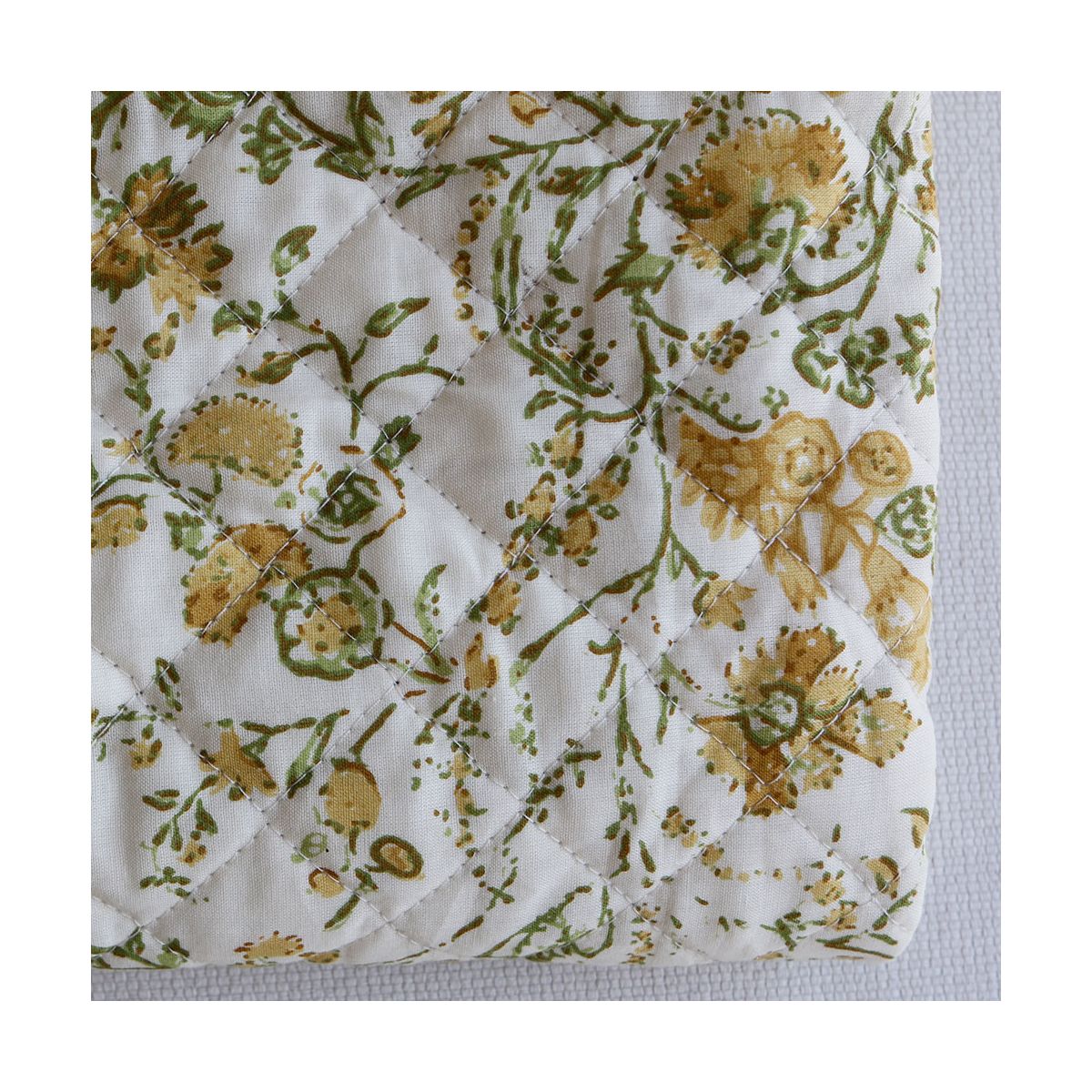 Karishma jaune - Tissu indien matelassé double face coton hand block largeur 100cm