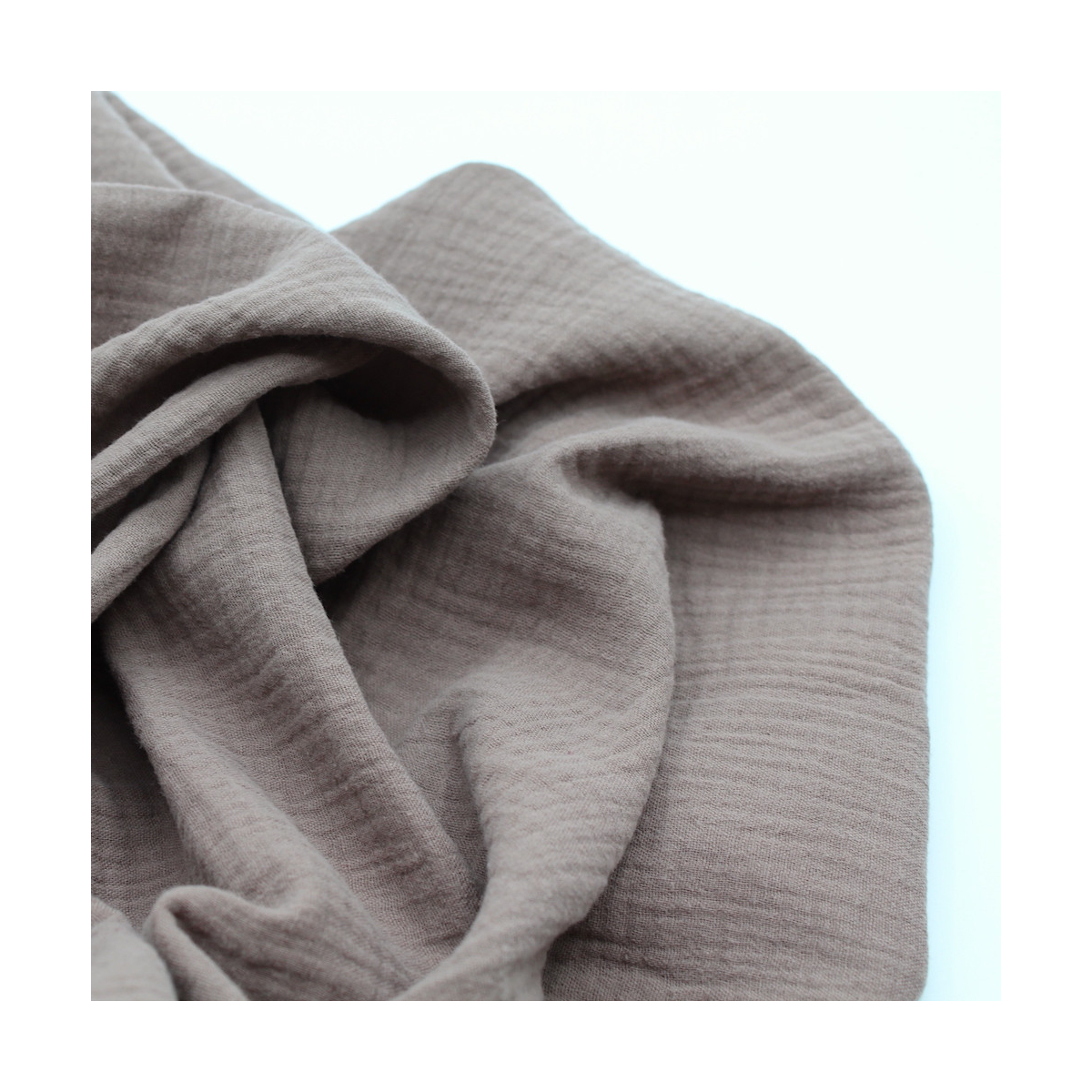 Double gaze de coton BIO unie taupe Double gaze de coton BIO unie taupe