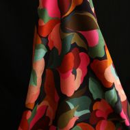 Abiva - Viscose imprimé graphique et fleuri fuschia