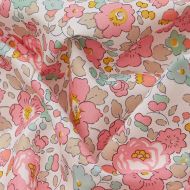 Liberty Tana Lawn® Betsy Cupcake