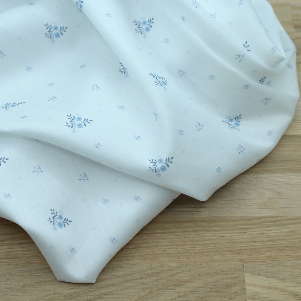 Tissu exclusif cotton motif La quinta by cécile et Batikou France