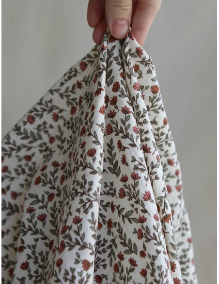 Madeleine - Double gaze de coton fond écru motif fleuri