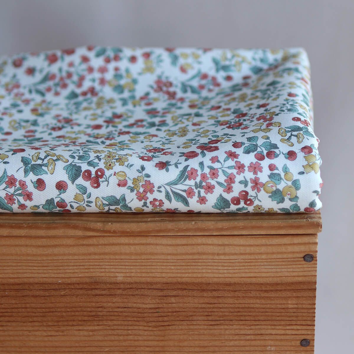 Caume - Tissu sergé / twill de coton organique imprimé fleuri