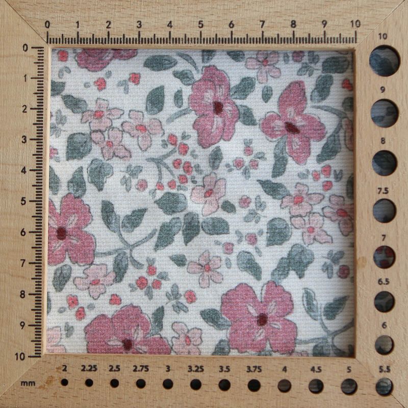 Flavie - Piqué de coton organique gratté imprimé fleuri