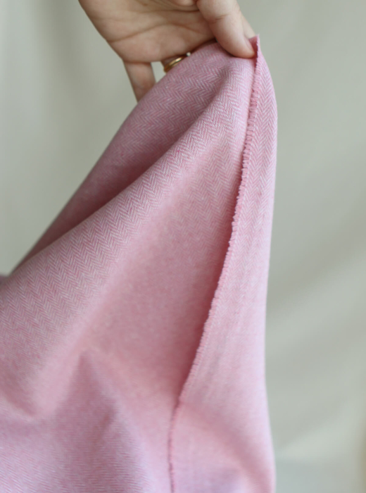 Tissu chevrons texturé coton / laine coloris Rose tendre