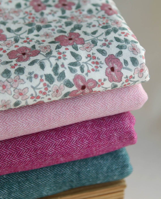 Tissu chevrons texturé coton / laine coloris Rose tendre