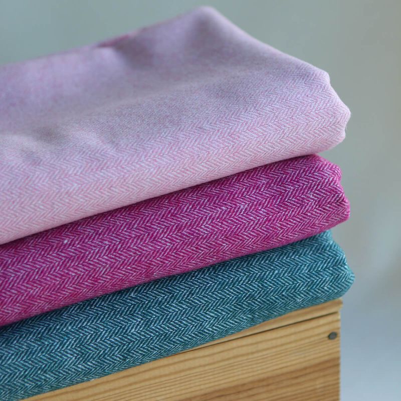 Tissu chevrons texturé coton / laine coloris Rose tendre