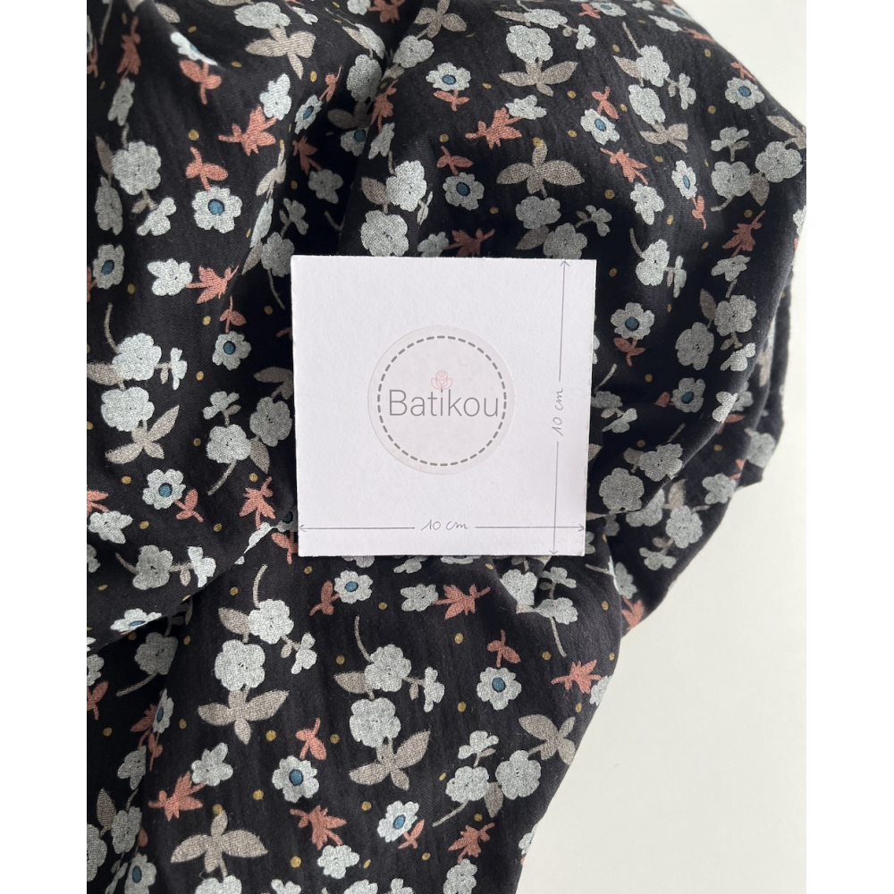 Olivia - Double gaze de coton coloris fond noir imprimé fleuri Tissus issus de l'agriculture biologique  - 5