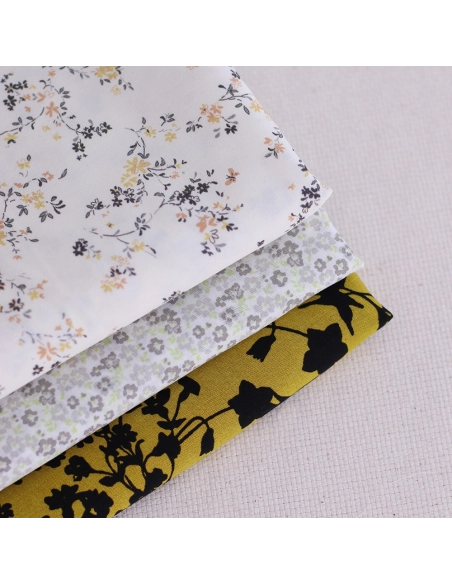 Viscose Ecovero imprimé fleuri noir fond ambre