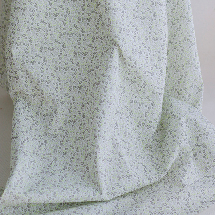Batiste de coton BIO douce petit motif fleuri