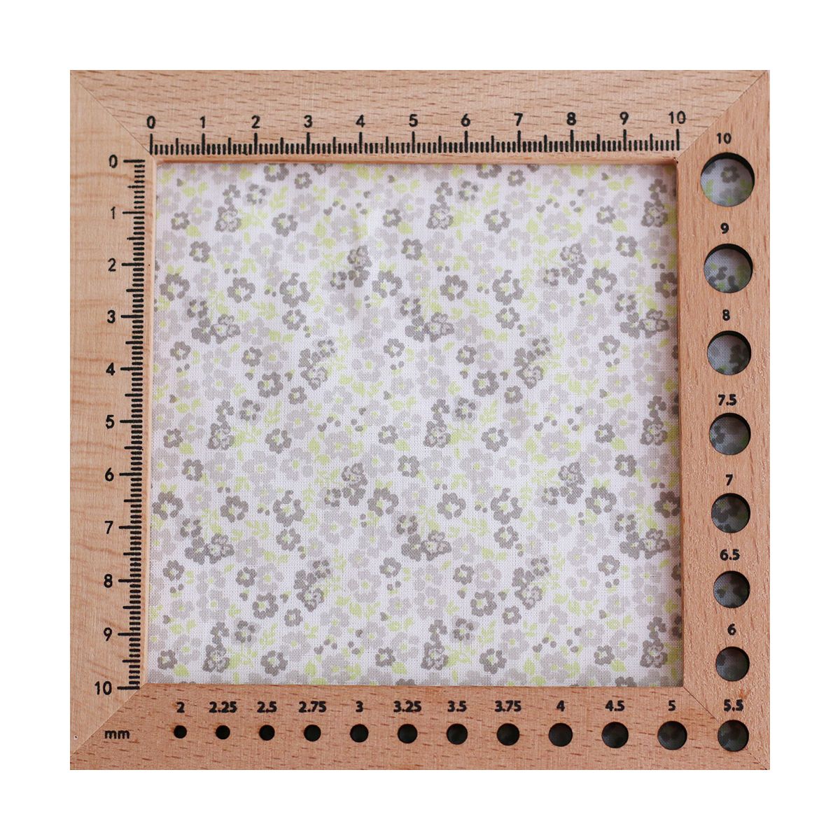 Batiste de coton BIO douce petit motif fleuri