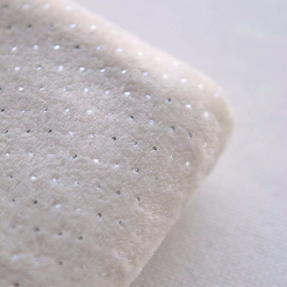 Polaire douce beige motif pois argentés