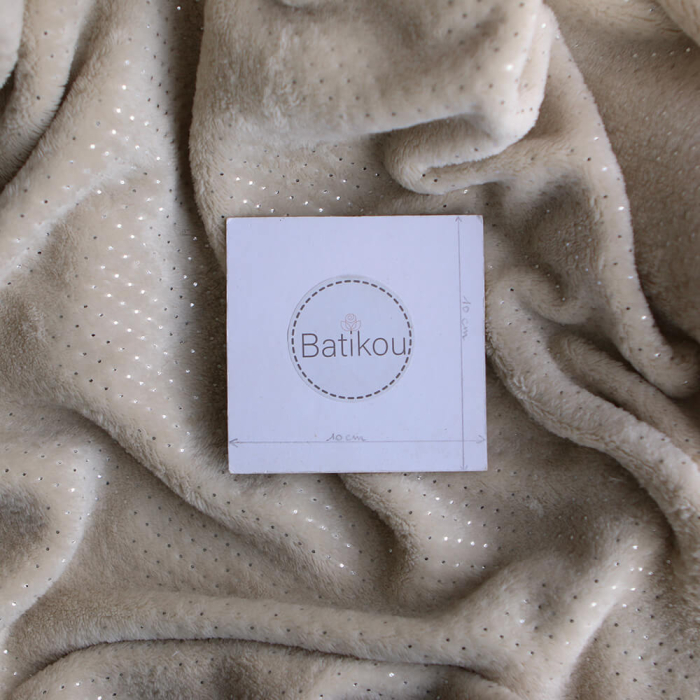 Polaire douce beige motif pois argentés