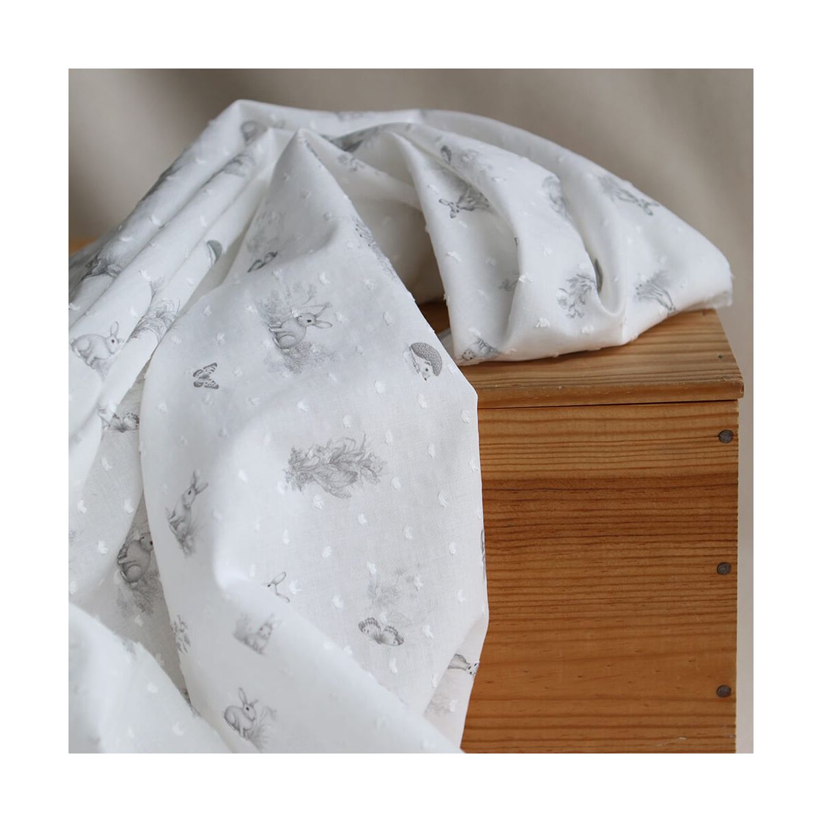 Oswald - Plumetis de coton imprimé animaux de la forêt gris