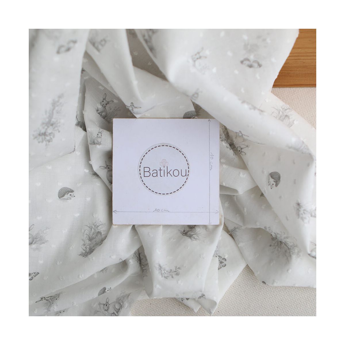 Oswald - Plumetis de coton imprimé animaux de la forêt gris