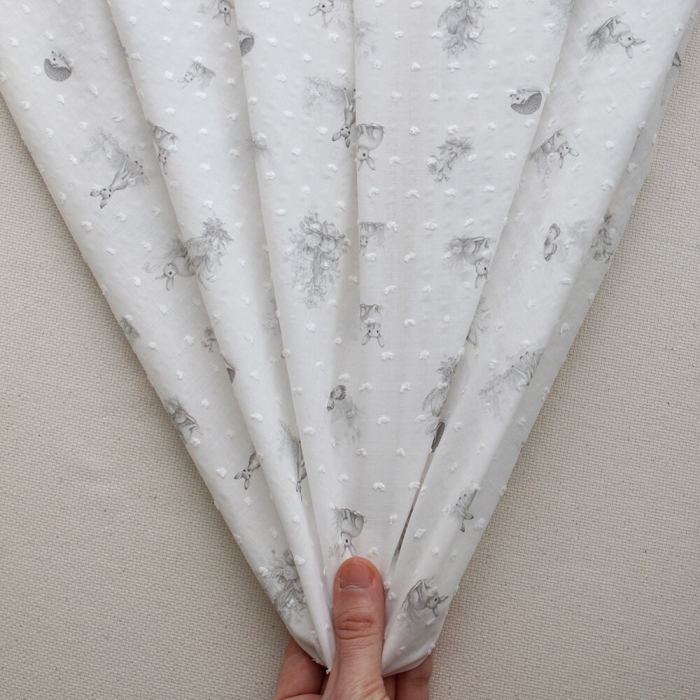 Oswald - Plumetis de coton imprimé animaux de la forêt gris