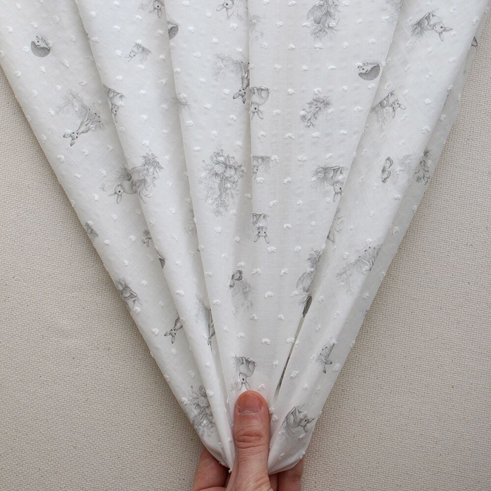 Oswald - Plumetis de coton imprimé animaux de la forêt gris