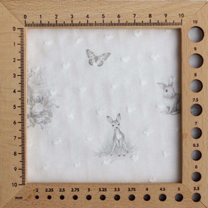 Oswald - Plumetis de coton imprimé animaux de la forêt gris