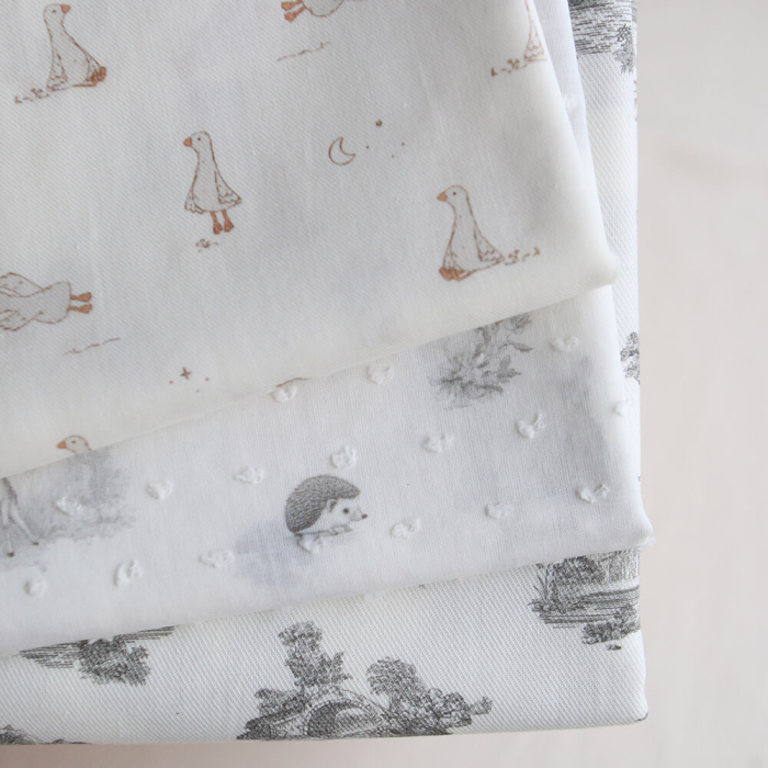 Luce - Tissu sergé / twill de coton organique imprimé toile jouy gris