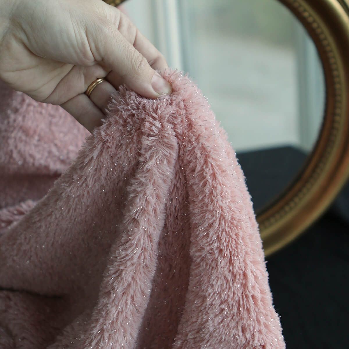 copy of Meora - fausse fourrure / moumoute sherpa lurex taupe