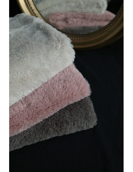 Meora - fausse fourrure / moumoute sherpa lurex nude rose
