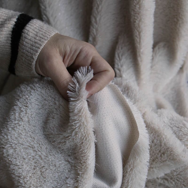 Meora - fausse fourrure / moumoute sherpa lurex écru