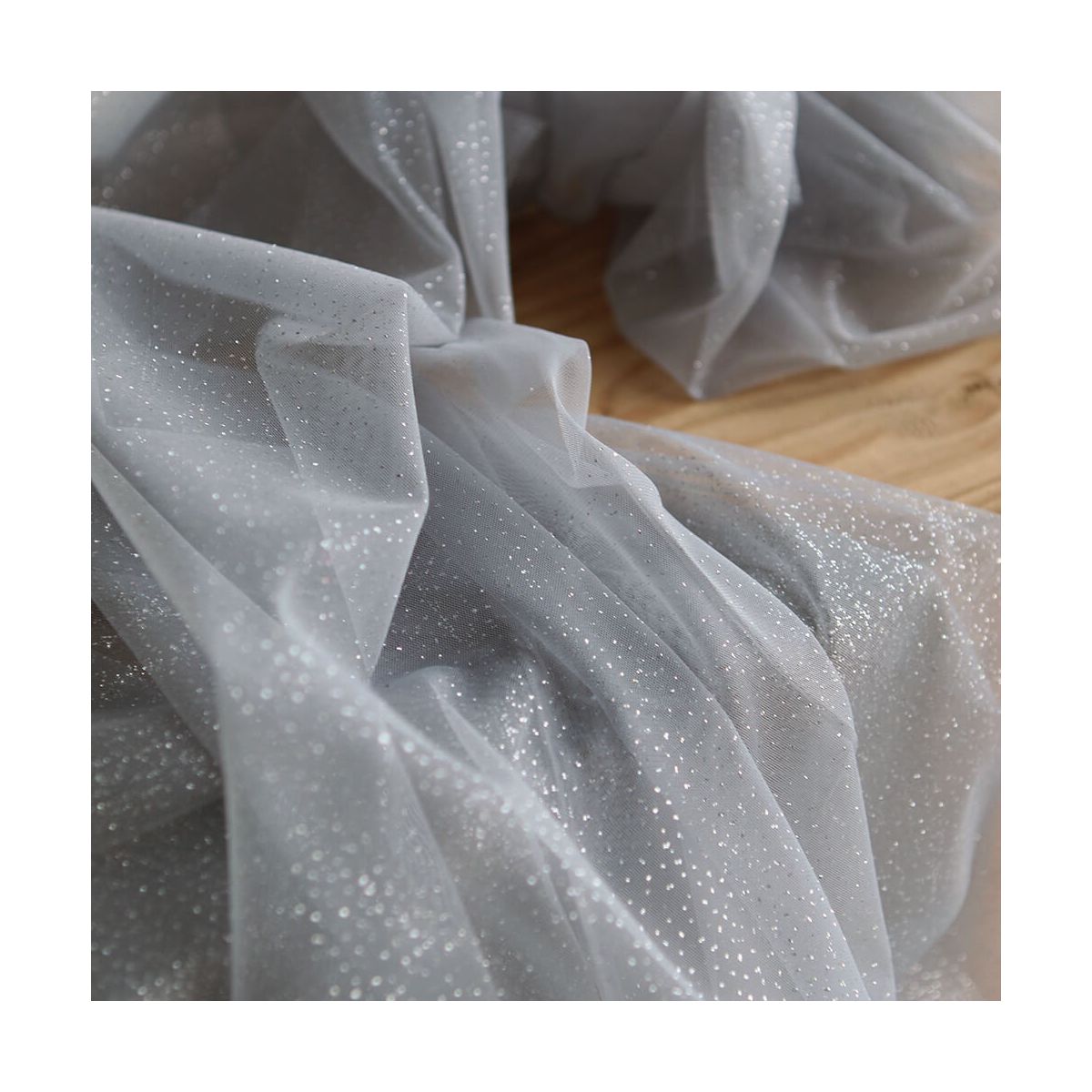 Tulle souple gris / argenté