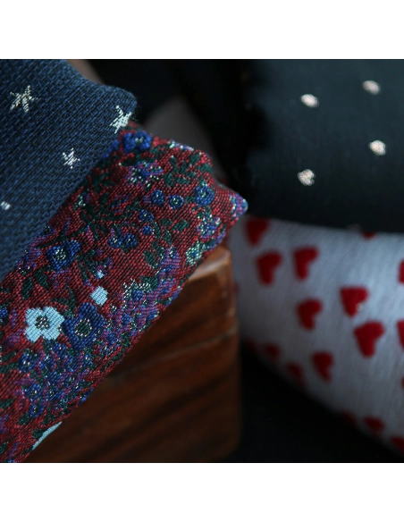 Garino - Tissu Brocart jacquard bleu marine / doré made in France