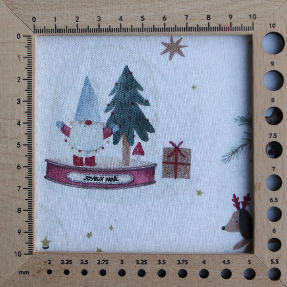 Joulua - Popeline de coton fine motif de noël