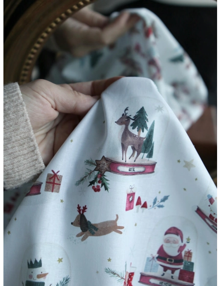 Joulua - Popeline de coton fine motif de noël