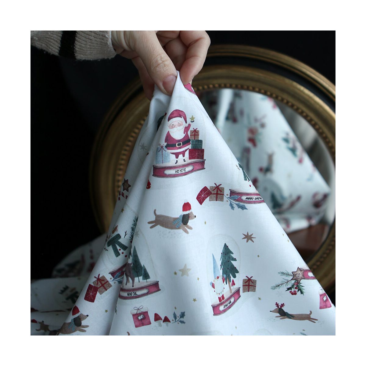 Joulua - Popeline de coton fine motif de noël