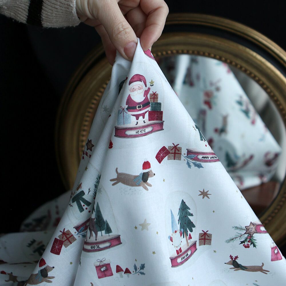 Joulua - Popeline de coton fine motif de noël