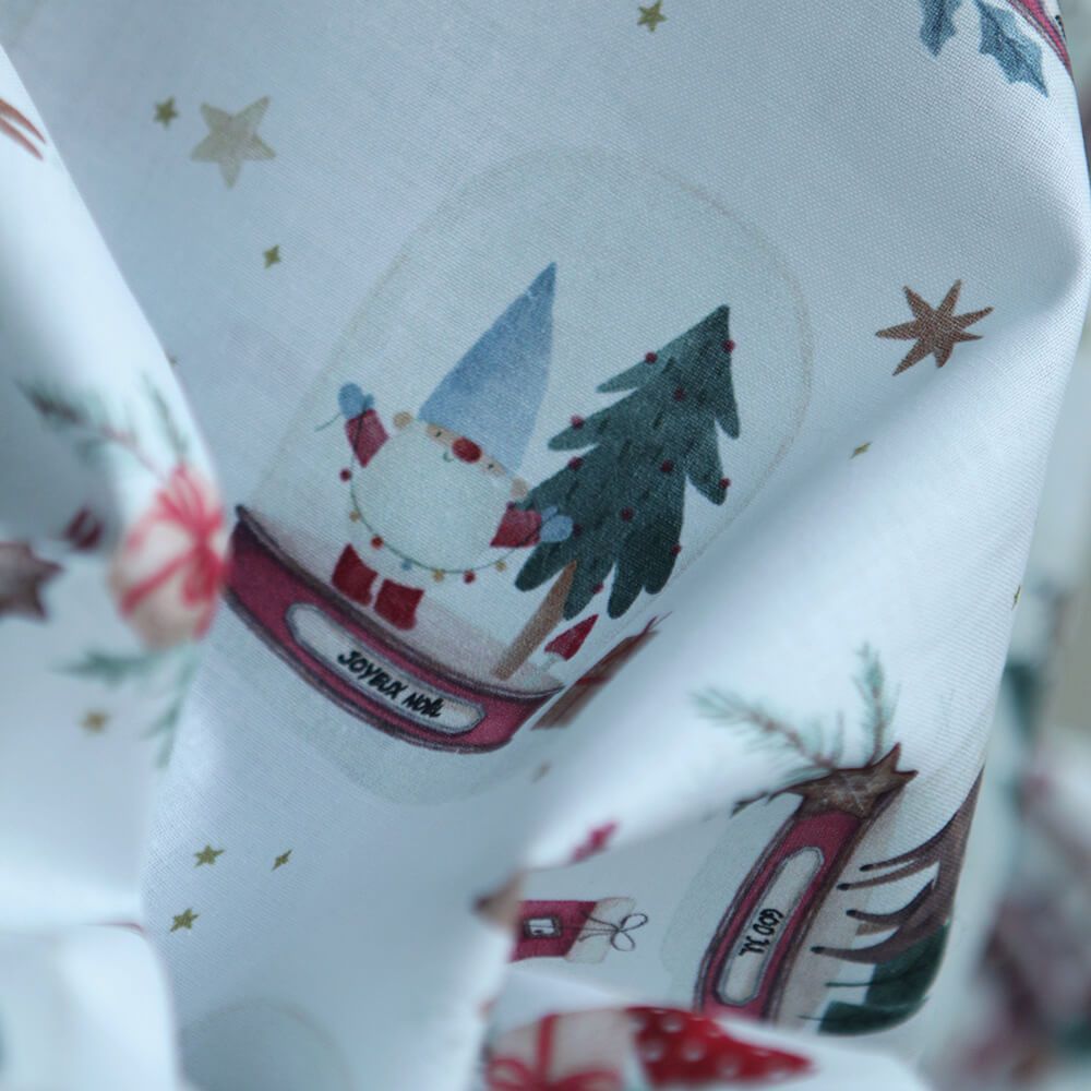 Joulua - Popeline de coton fine motif de noël