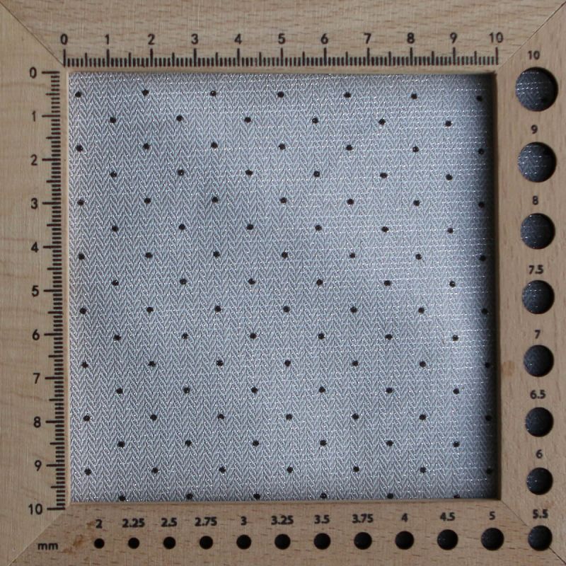 Tissu sergé / twill de coton imprimé pois noir gris et argenté