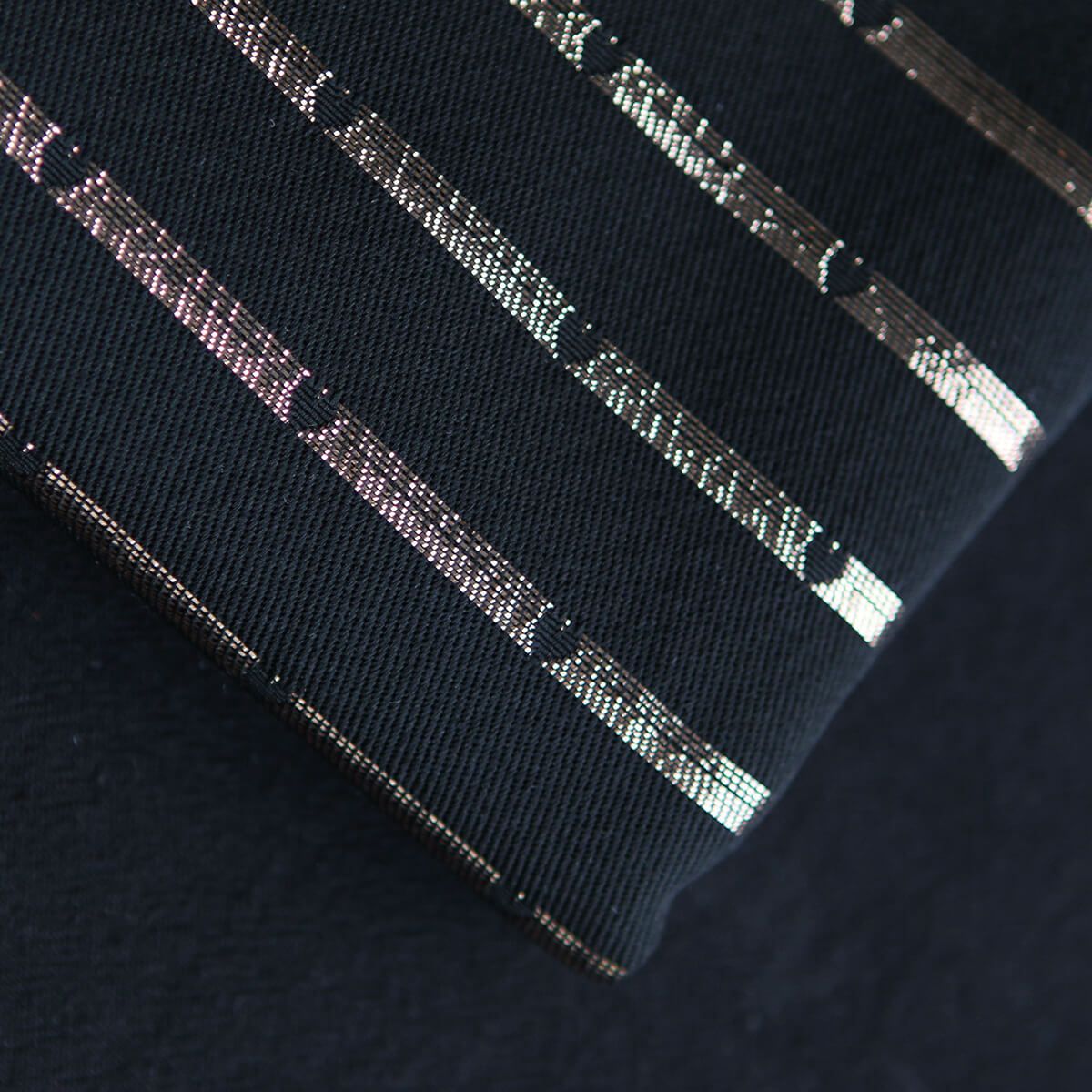 Reddia - Tissu Brocart jacquard bleu marine / doré made in France