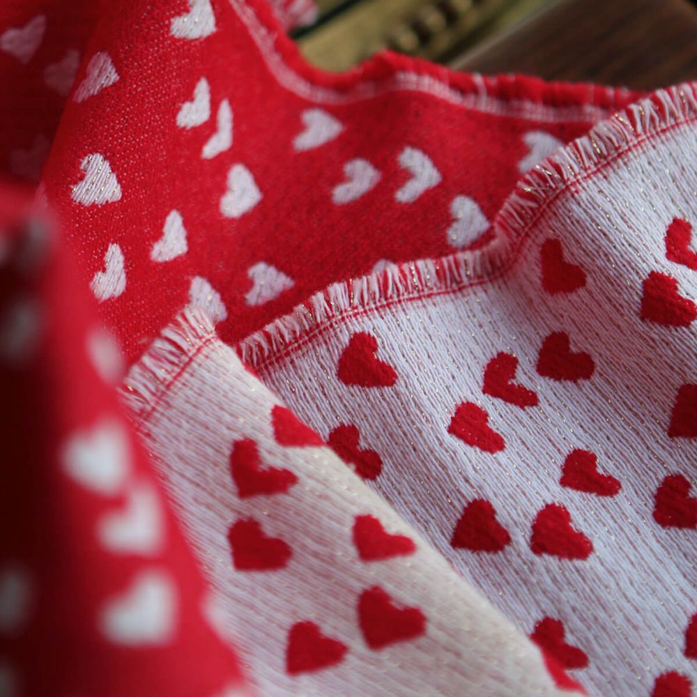 Merry - Tissu jacquard coeurs rouge et blanc / doré made in France