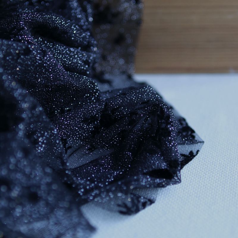 Tulle souple Made in France noir / argenté floqué fleurs velours noir