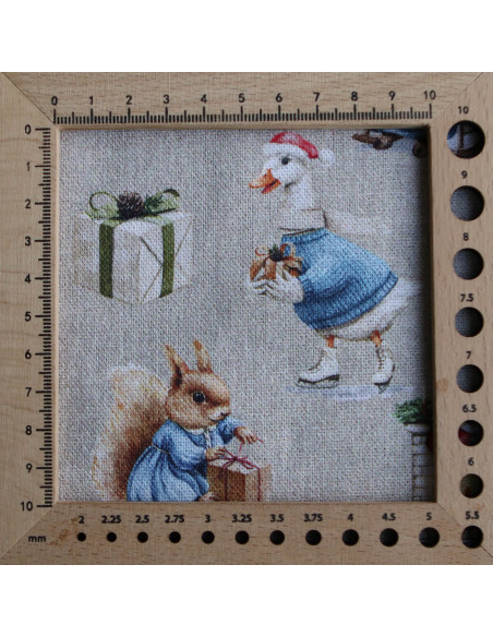 Toile de coton canvas motif animaux de noël fond beige