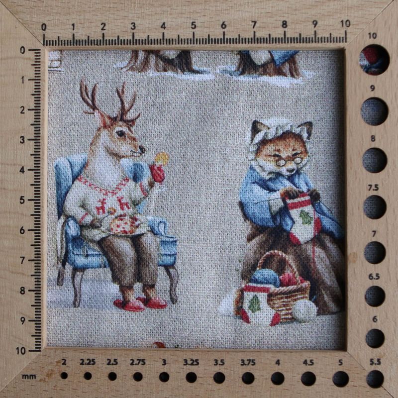 Toile de coton canvas motif animaux de noël fond beige