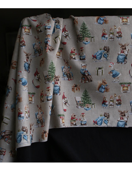 Toile de coton canvas motif animaux de noël fond beige