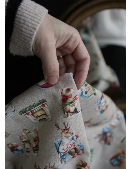 Toile de coton canvas motif animaux de noël fond beige