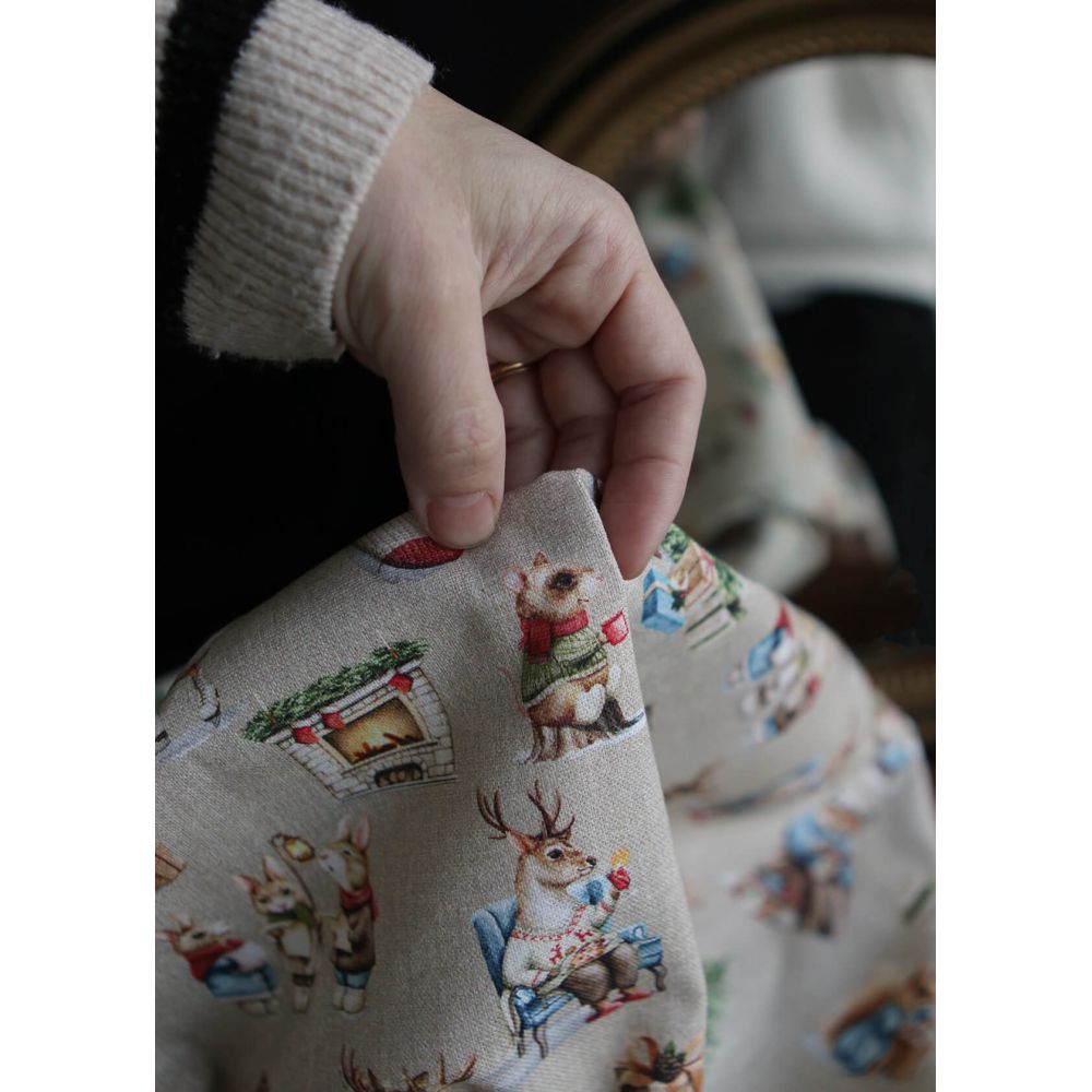 Toile de coton canvas motif animaux de noël fond beige