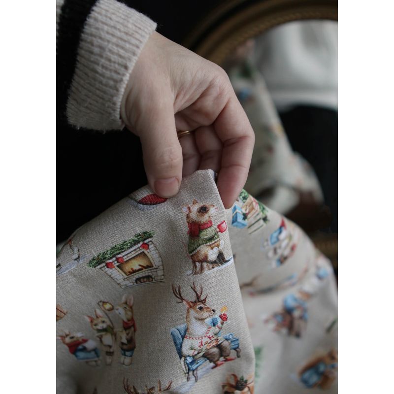 Toile de coton canvas motif animaux de noël fond beige