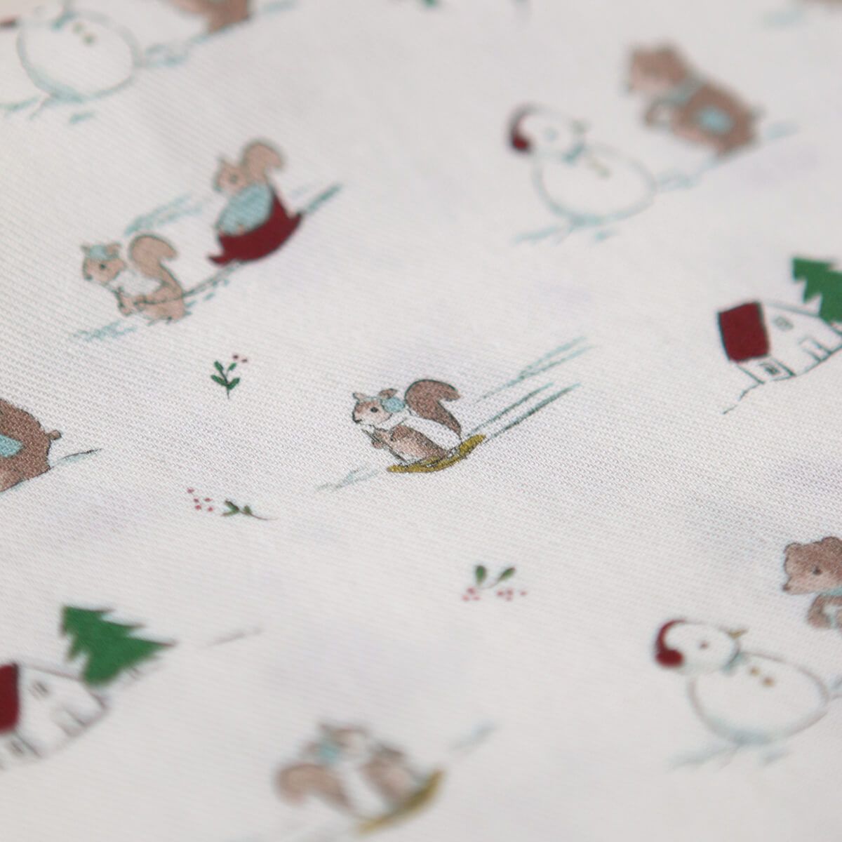 Tissu sergé de coton organique imprimé personnages d'hiver