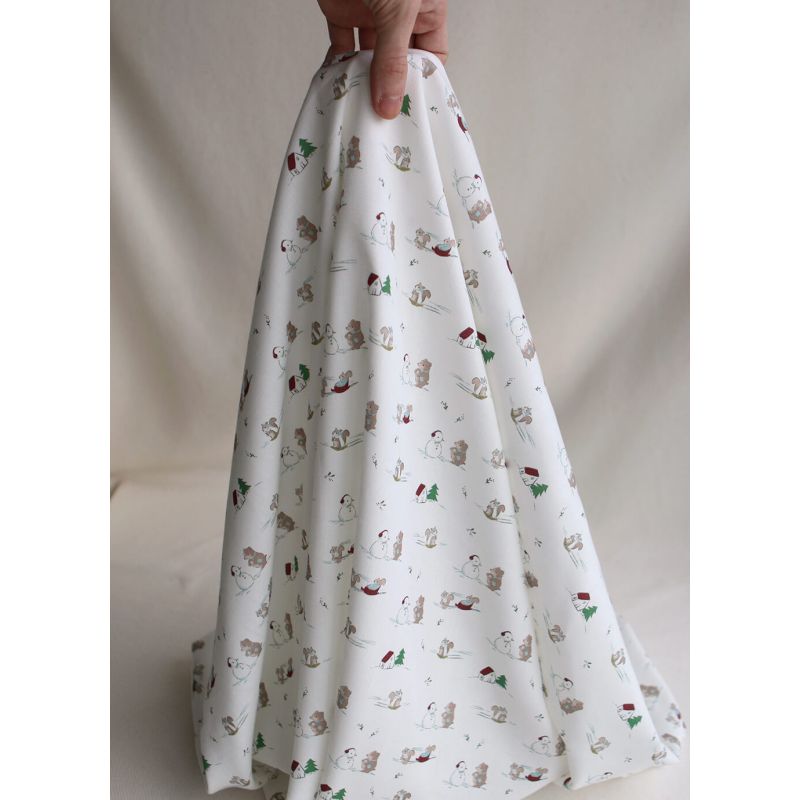 Tissu sergé de coton organique imprimé personnages d'hiver