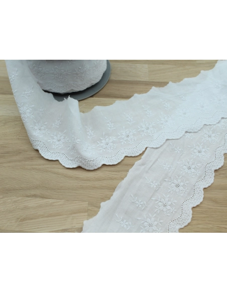 Galon coton broderie anglaise brodé 75mm x 1m blanc