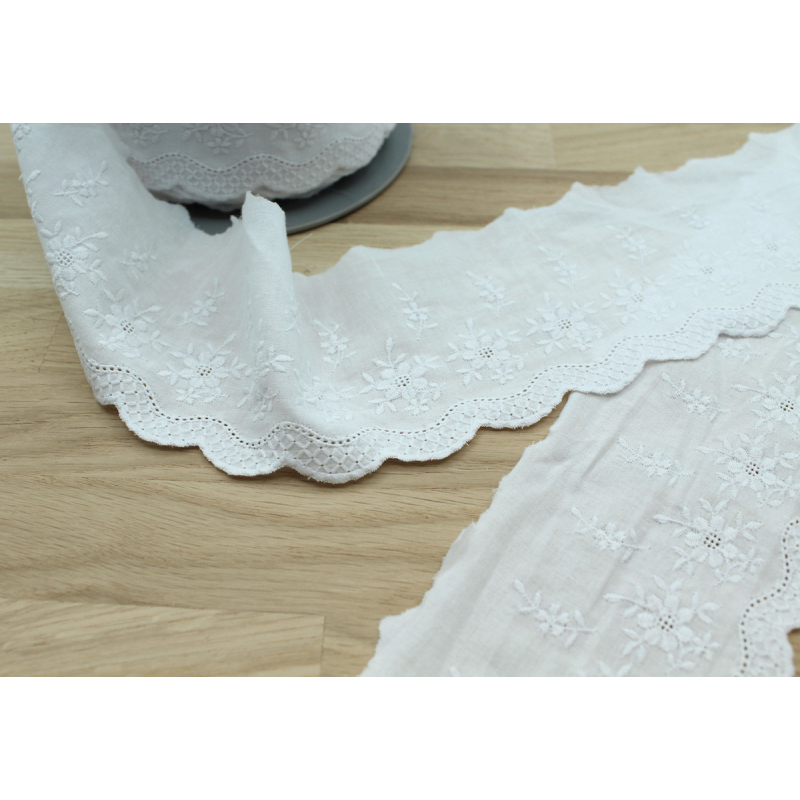 Galon coton broderie anglaise brodé 75mm x 1m blanc