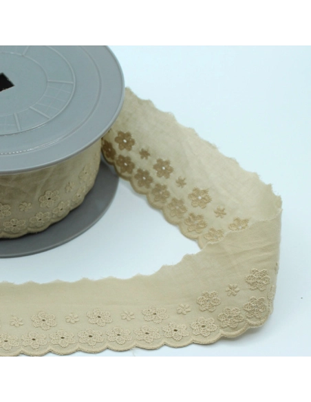 Galon coton broderie anglaise brodé 47mm x 1m grège